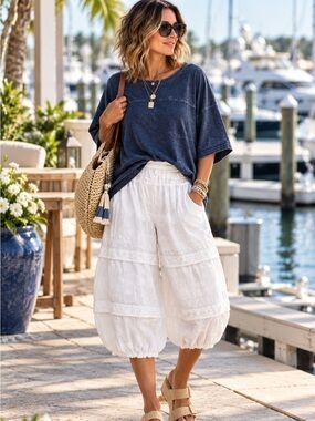 Free People - Gonna Love Me Eyelet Crop Joggers - SOLD OUT - White - Med - A095
